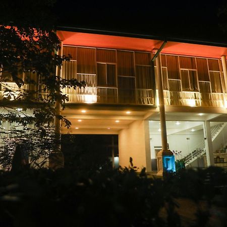 Athkandura Hotel Habarana Zewnętrze zdjęcie